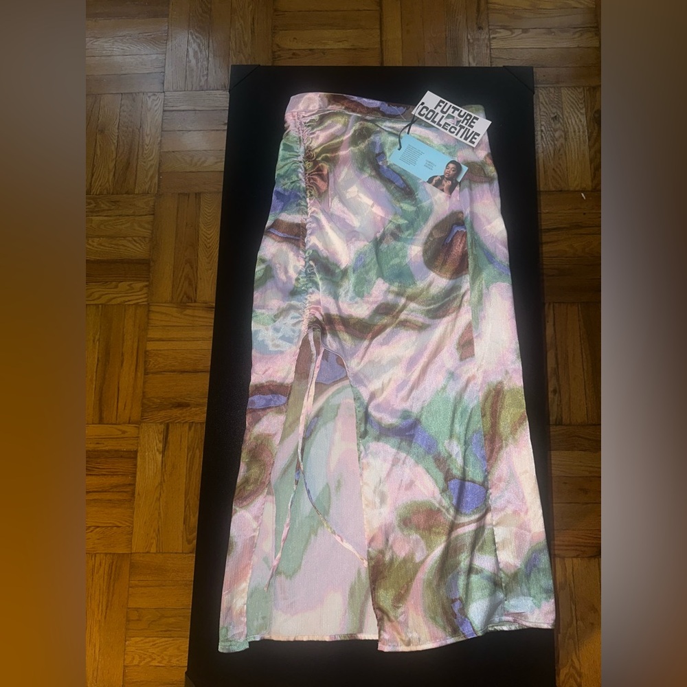 Women's Skirt - Future Collective Size 00